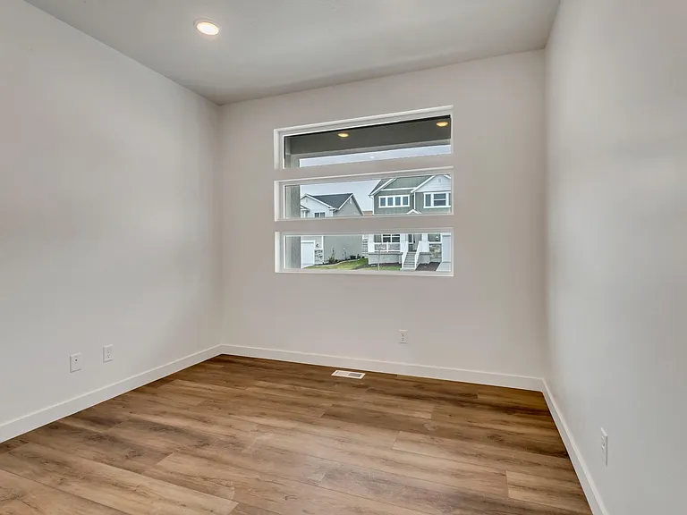 9549 N Aster Dr — Photo 10
