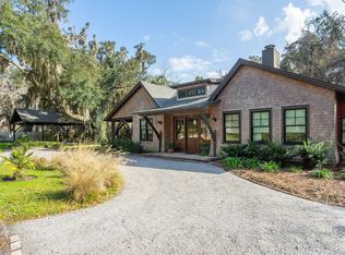 2302 Stuart St, Beaufort, SC 29902