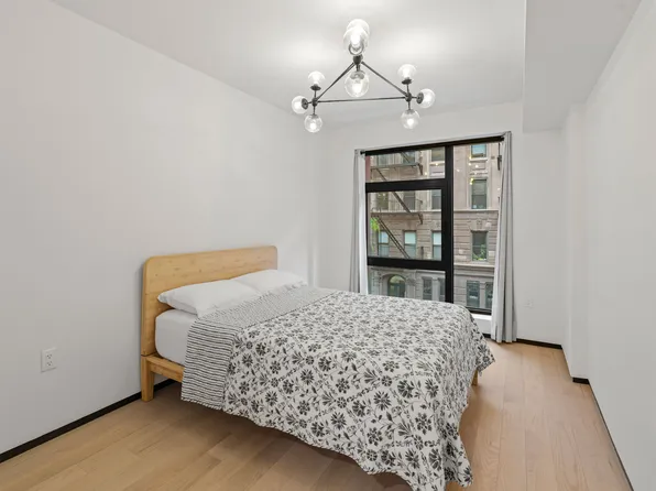 350 West 44th Street image 5 of 13