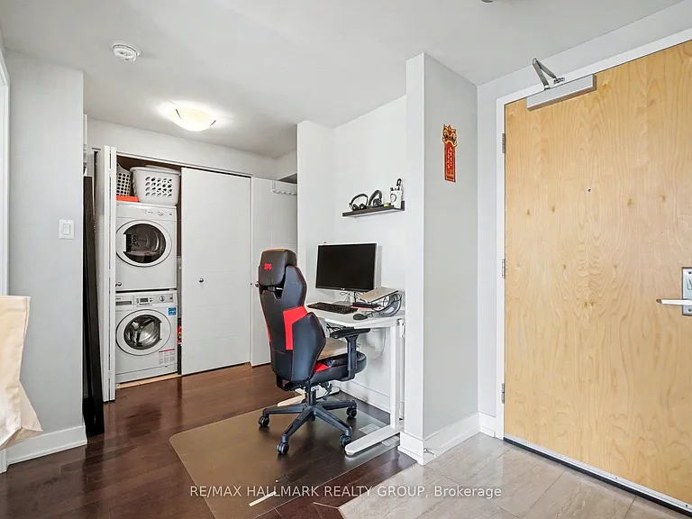 40 Nepean St #1502 — Photo 4
