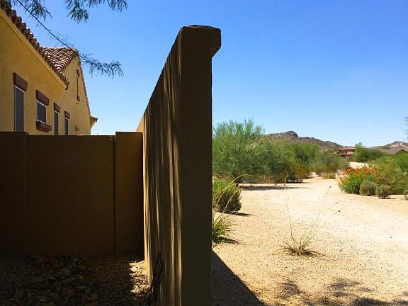 3rd image of 18195 W Ocotillo Ave