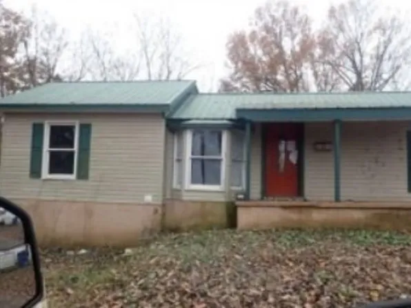 125 Jefferson St, Central City, KY 42330