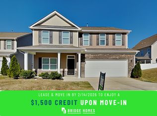 3221 Emerald Ridge Ct, Raleigh, NC 27616