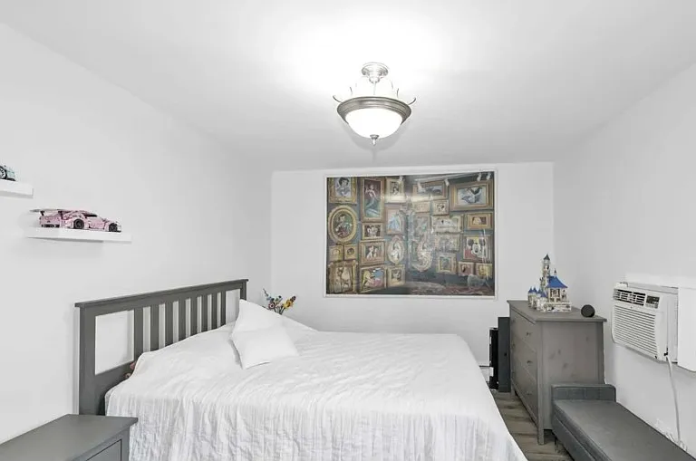 268 N Carter St #201 — Photo 10