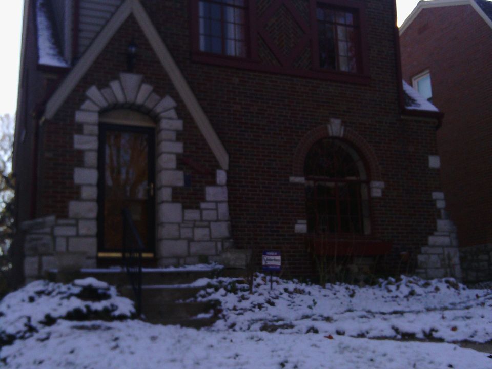 1st image of 6614 Bancroft Ave