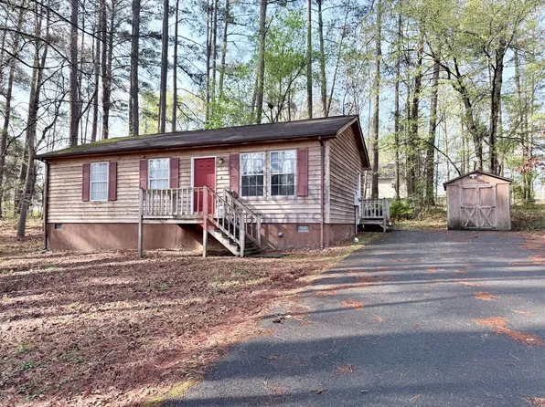 4 Jennings Dr, Palmyra, VA 22963