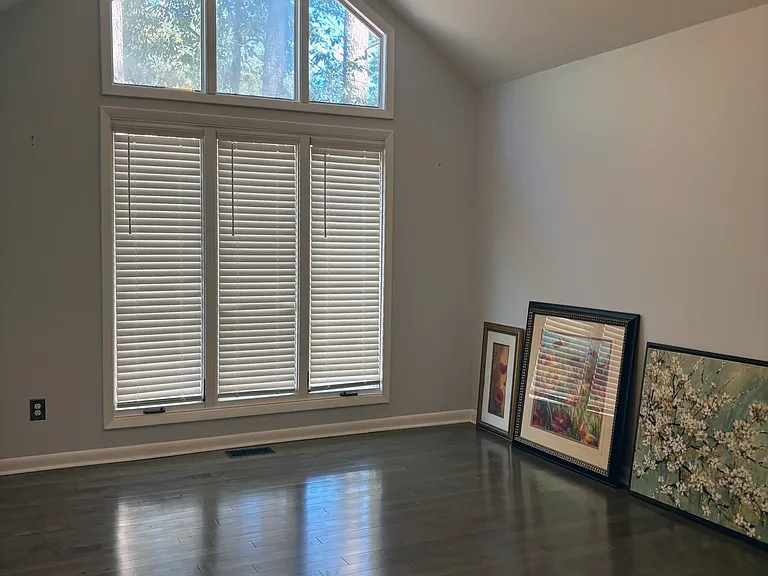 8052 Grey Oak Dr — Photo 3