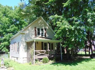 1353 Talma St, Montgomery, IL 60538