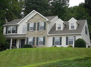 5477 Deer Path Ln, Gap, PA 17527