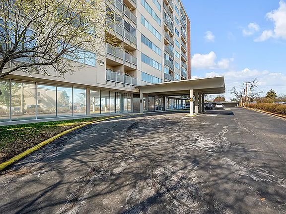4th image of 2121 Nicholasville Rd APT 801