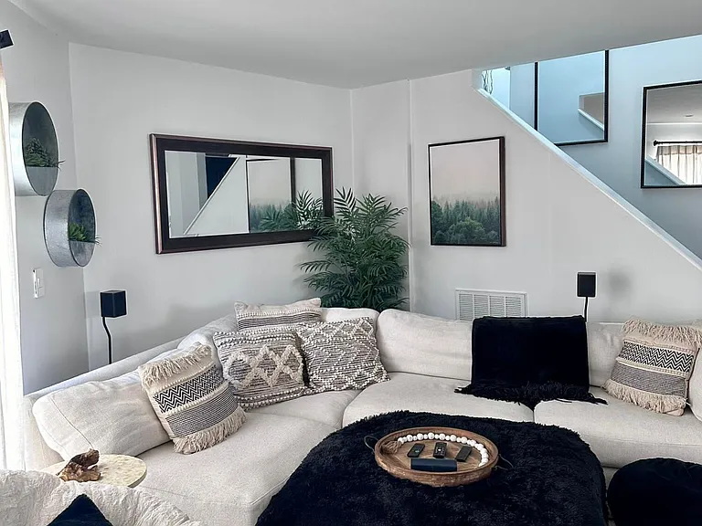 132 Weybridge Cir — Photo 6