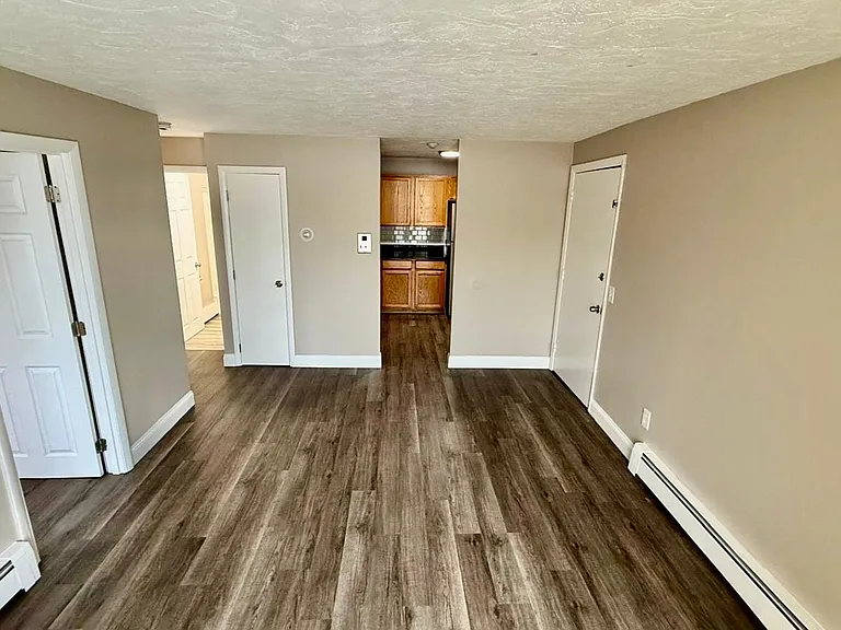 Henry Terrace Apartments LLC — Photo 5
