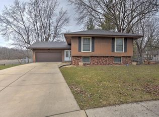 998 Montgomery Ct, Decatur, IL 62526