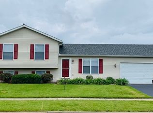 1021 Quail Run, Dekalb, IL 60115