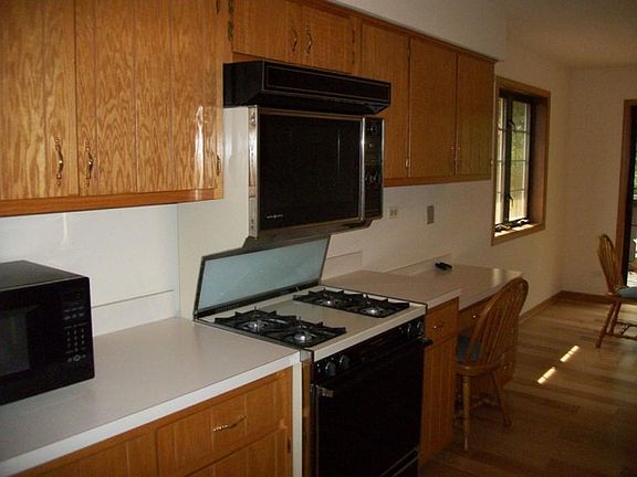 5th image of 11611 Autobahn Dr E APT 202