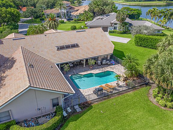 4th image of 7511 Brigantine Lane
