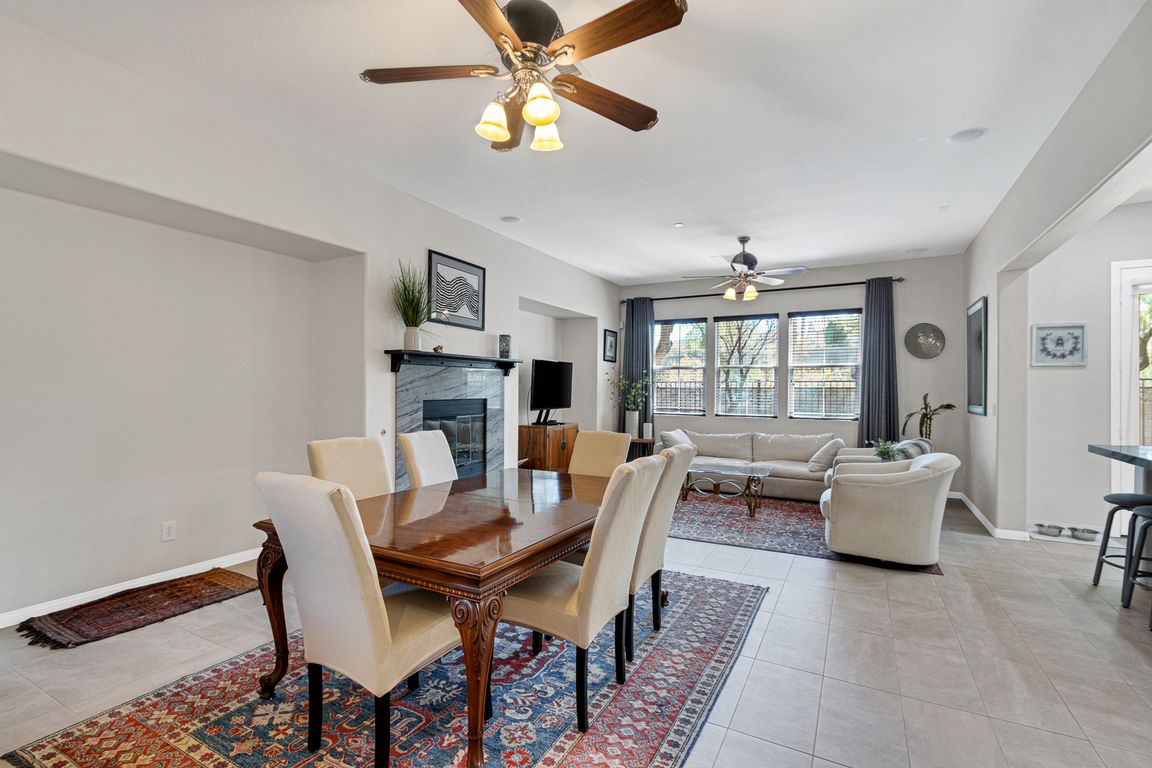 next background image