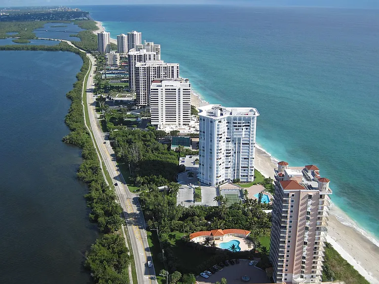 5310 N Ocean Dr #601 — Photo 90