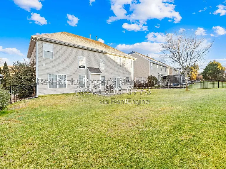 1520 Tranquility Ave NW — Photo 31