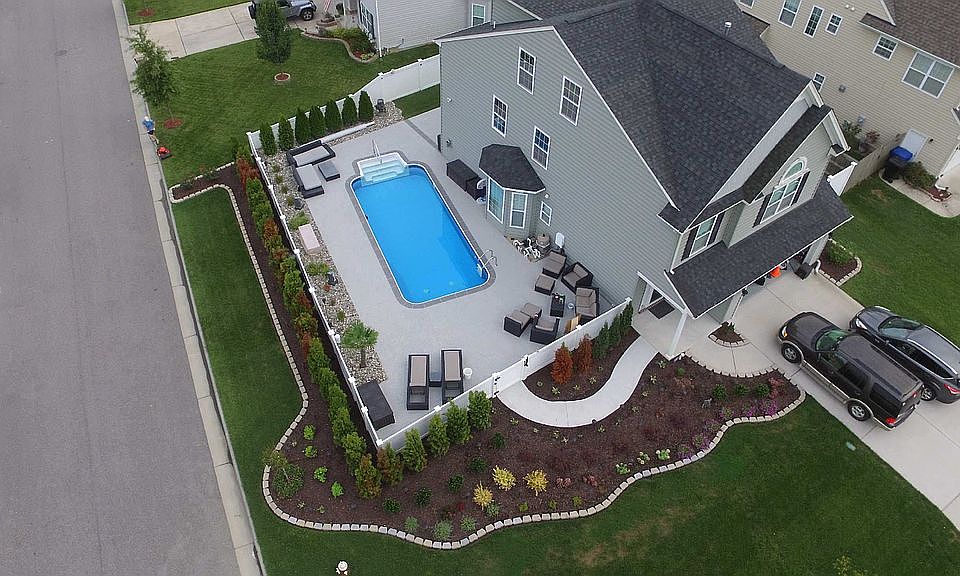 2nd image of 1353 Akinburry Rd