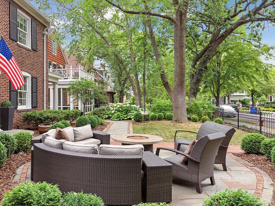 13 Crocus Hl, Saint Paul, MN 55102 Zillow