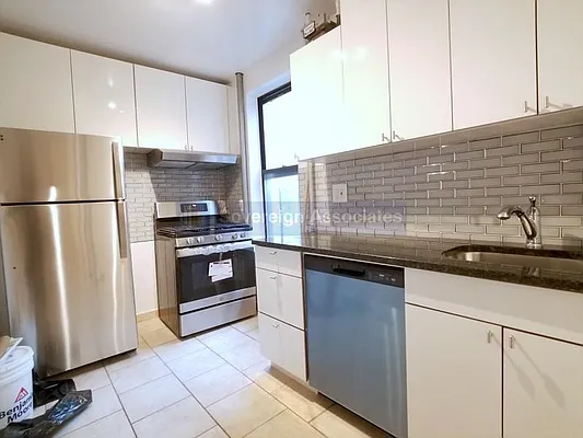 Rented by Sovereign Associates | media 4