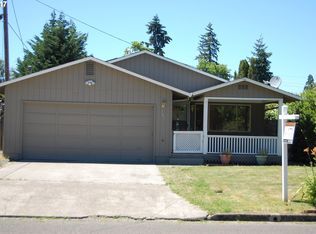 705 S Columbia St, Newberg, OR 97132