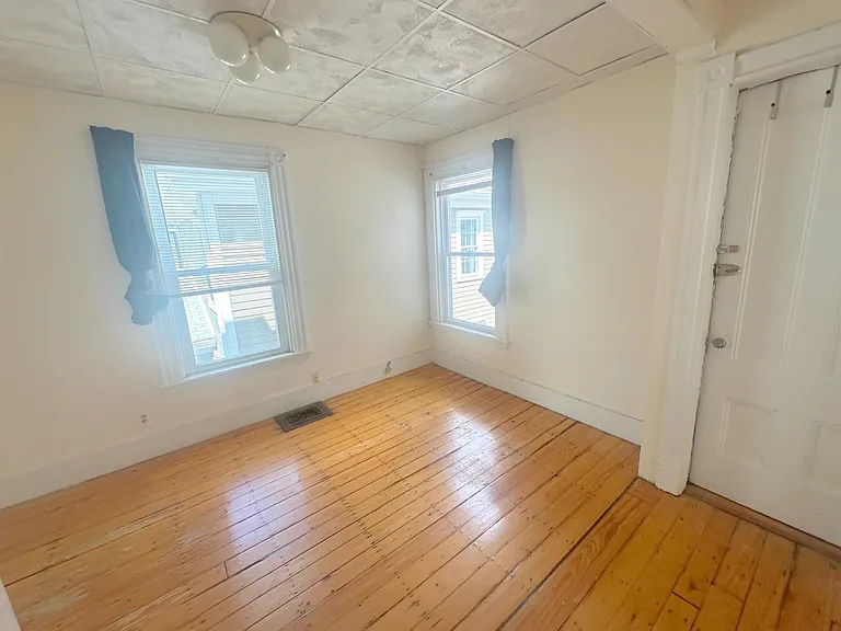 20 Elm St #3 — Photo 11