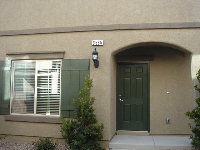 1st image of 9585 Greensburg Ave