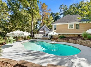 405 Saint Andrews Rd, Statesville, NC 28625