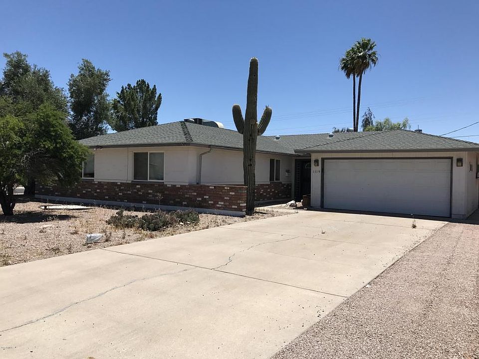 1st image of 1119 E Manhatton Dr