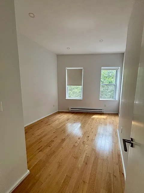 8120 Fifth Avenue — Photo 3