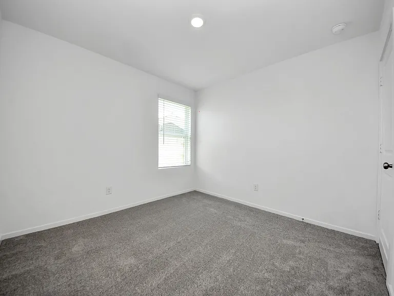 10411 Birds Nest Dr — Photo 38