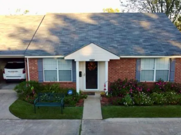 107 Starlight Dr, Natchitoches, LA 71457