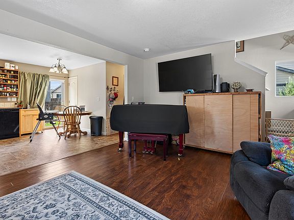 4th image of 2767 Ryland Ave