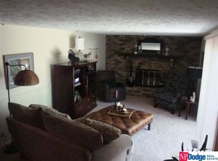 11662 Fowler Ave, Omaha, NE 68164