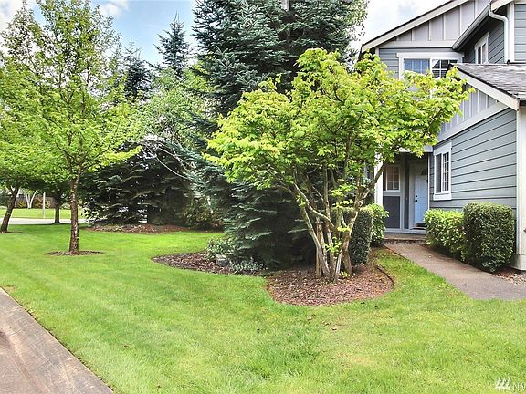 2nd image of 1311 Derby Ln SE