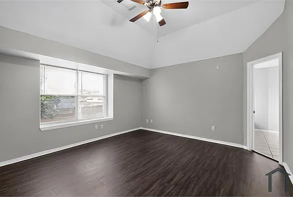 2740 Windswept Ln — Photo 31