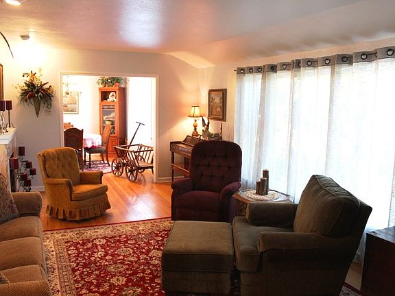 2nd image of 1601 W Michigan Ave