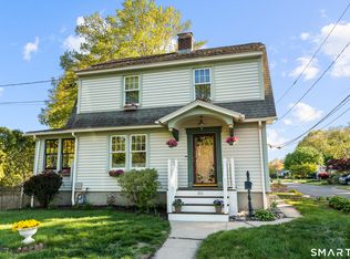 301 Buckingham Ave, Milford, CT 06460