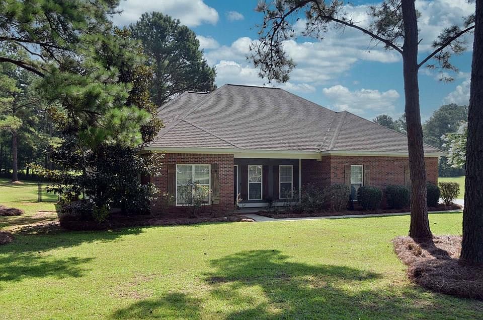 1st image of 112 Ivy Ln