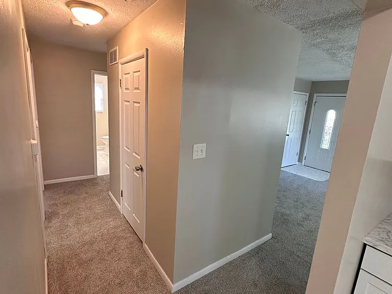 3919 N Audubon Rd — Photo 12