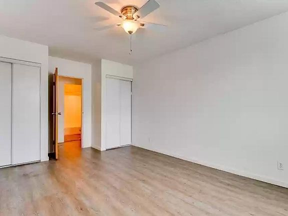 5th image of 2500 Blaisdell Ave APT 208