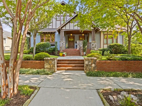 8 Neal St, Greenville, SC 29601