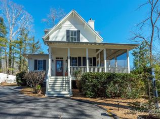 9 Lake Ave, Black Mountain, NC 28711