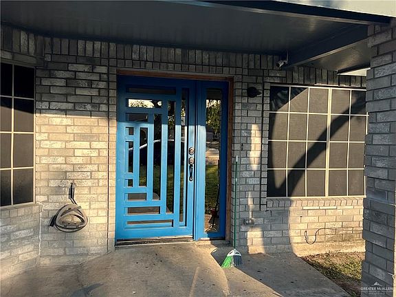 3rd image of 161 Knights Of Columbus Dr