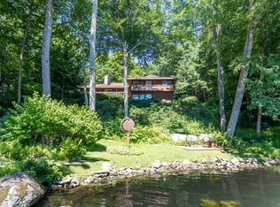 352 W Hyerdale Dr, Goshen, CT 06756