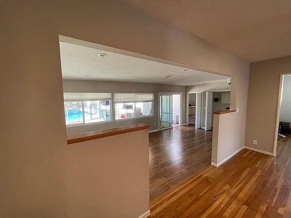 2nd image of 219 S Manzanita Dr