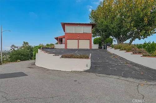 2832 Far View Ln Photo 1