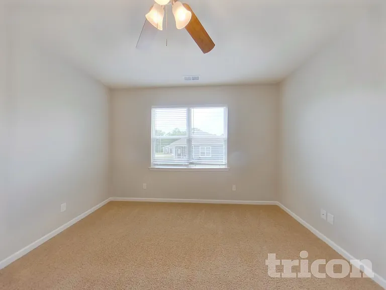 2818 Buzz St — Photo 6